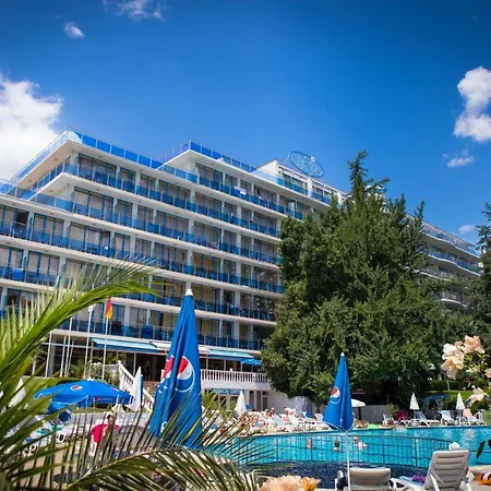 Ξενοδοχείο Park Perla 3*