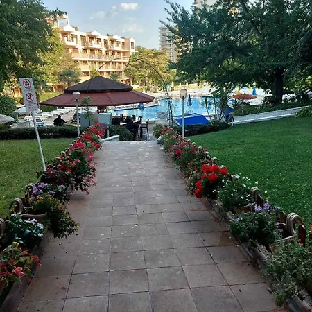 מלון Park Perla גולדן סנדס